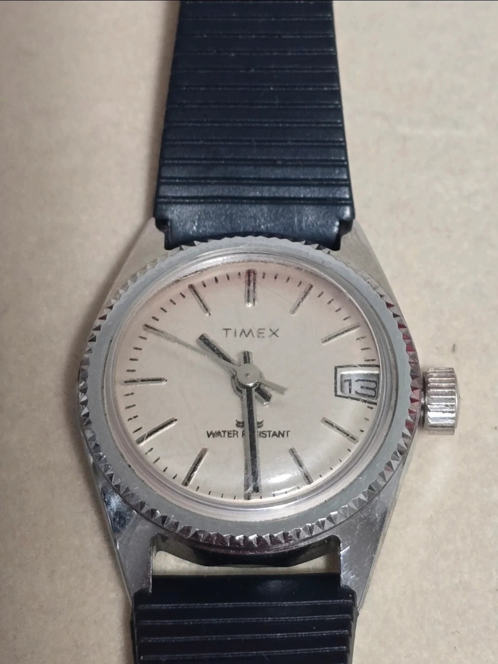 Vintage TIMEX Womens Silver Case Wind Up With Sport Band